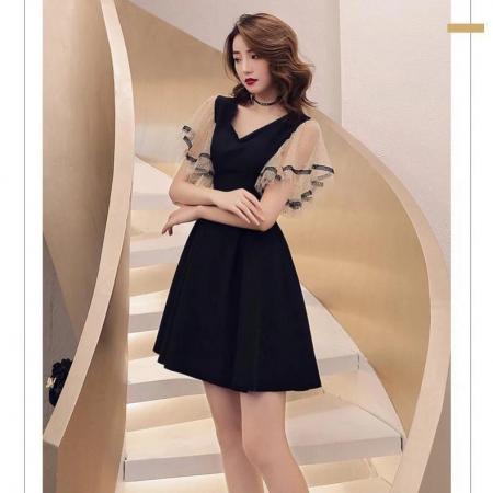 TR17615# 黑色很仙的晚礼服女宴会性感v领法式小礼服名媛气质收腰显瘦短款