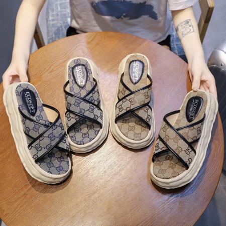 X-30010# G 家厚底交叉外穿字母印花平底拖鞋女春季新款休闲增高凉拖鞋 鞋子批发女鞋货源