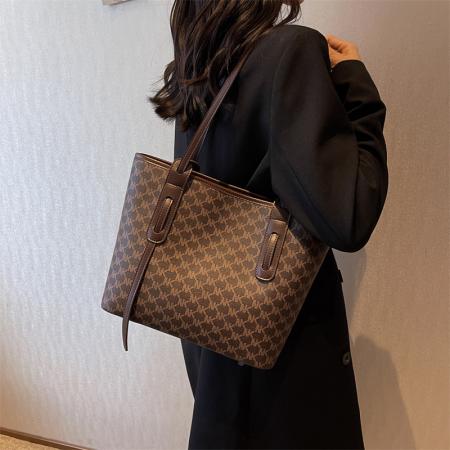 TR53763# 大容量韩版复古包包女包冬季新款流行大包通勤包潮时尚单肩包 包包批发女包货源